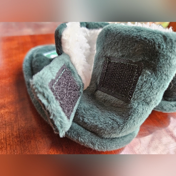 NWT NFL Jets FOCO Baby/Toddler Ankle Top Slippers - Picture 5 of 11